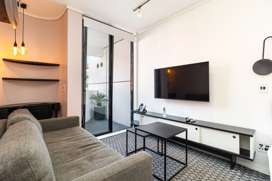 1 Bedroom Property for Sale in Sea Point Western Cape